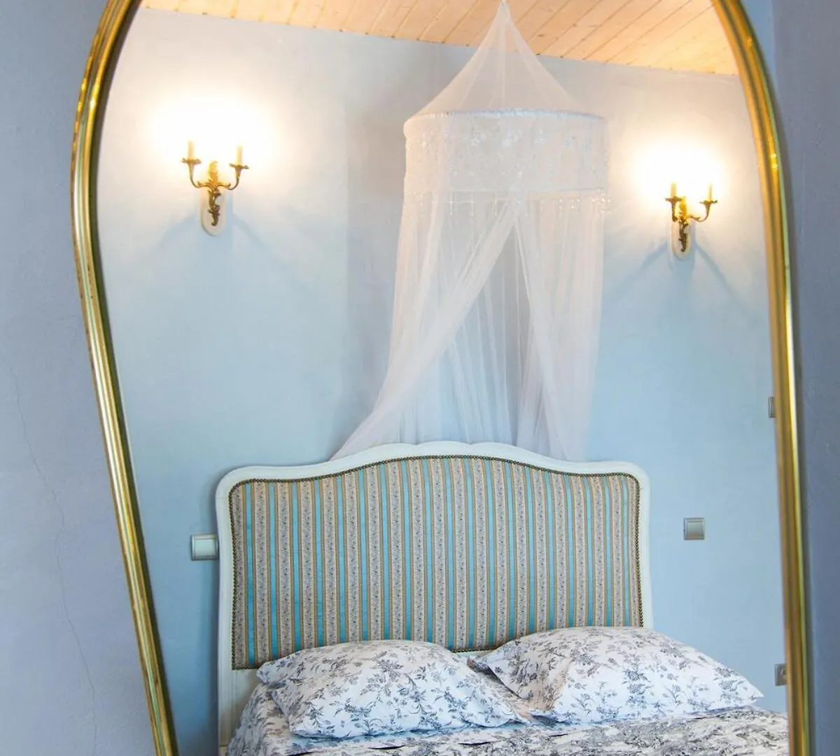 Du Levant Au Couchant - 2 Gites Mitoyens A Caylus - Piscine - Jardin - 5 Chambres - 12 Personnes - 5 Minutes Du Village Medieval